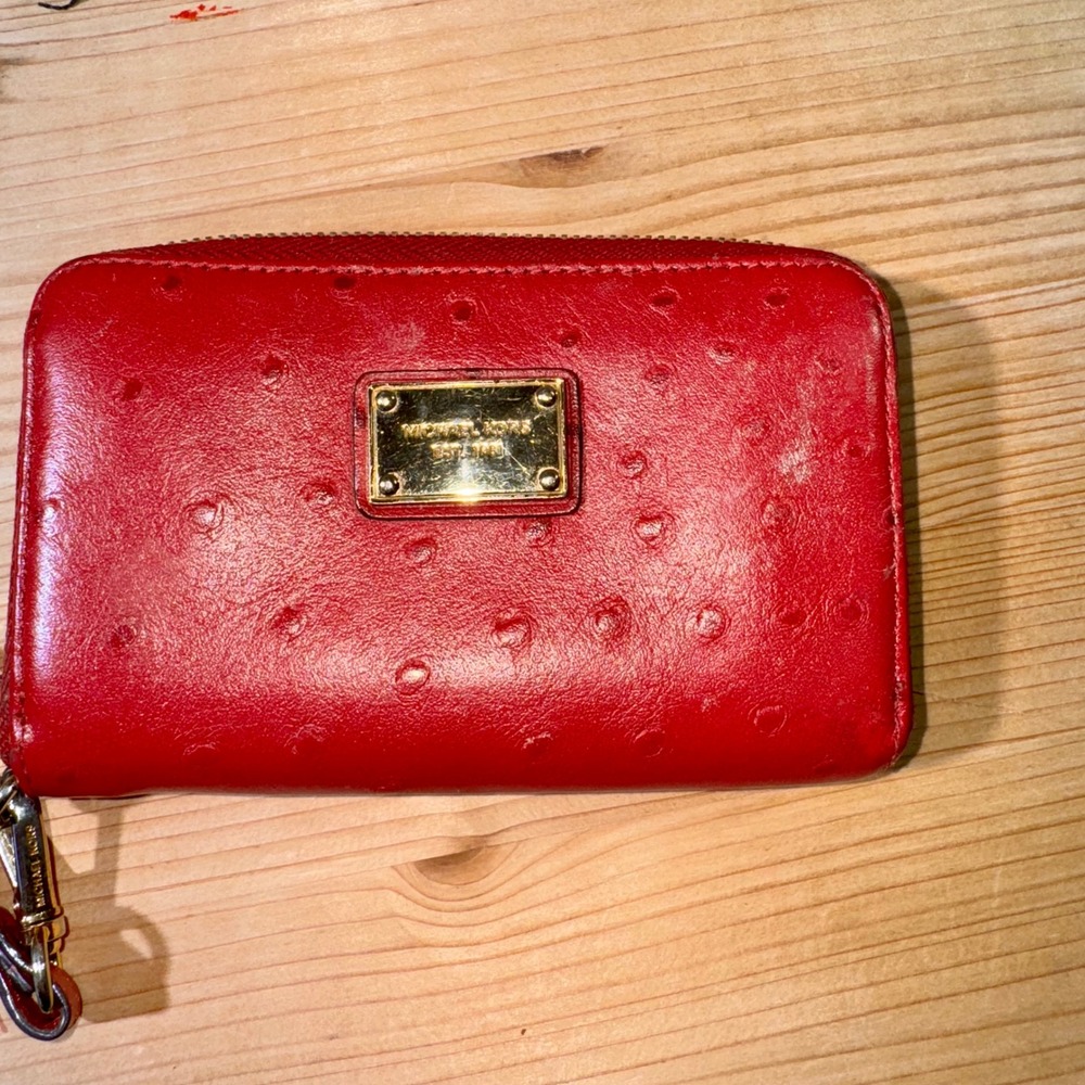 Michael Kors Red Wallet Wristlet Zip Around Ostrich Print y2k‎ old money preppy